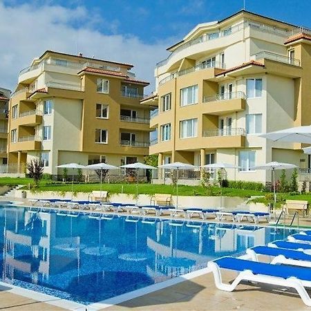 Аппартамент Pines Beach Resort Byala  Exterior foto