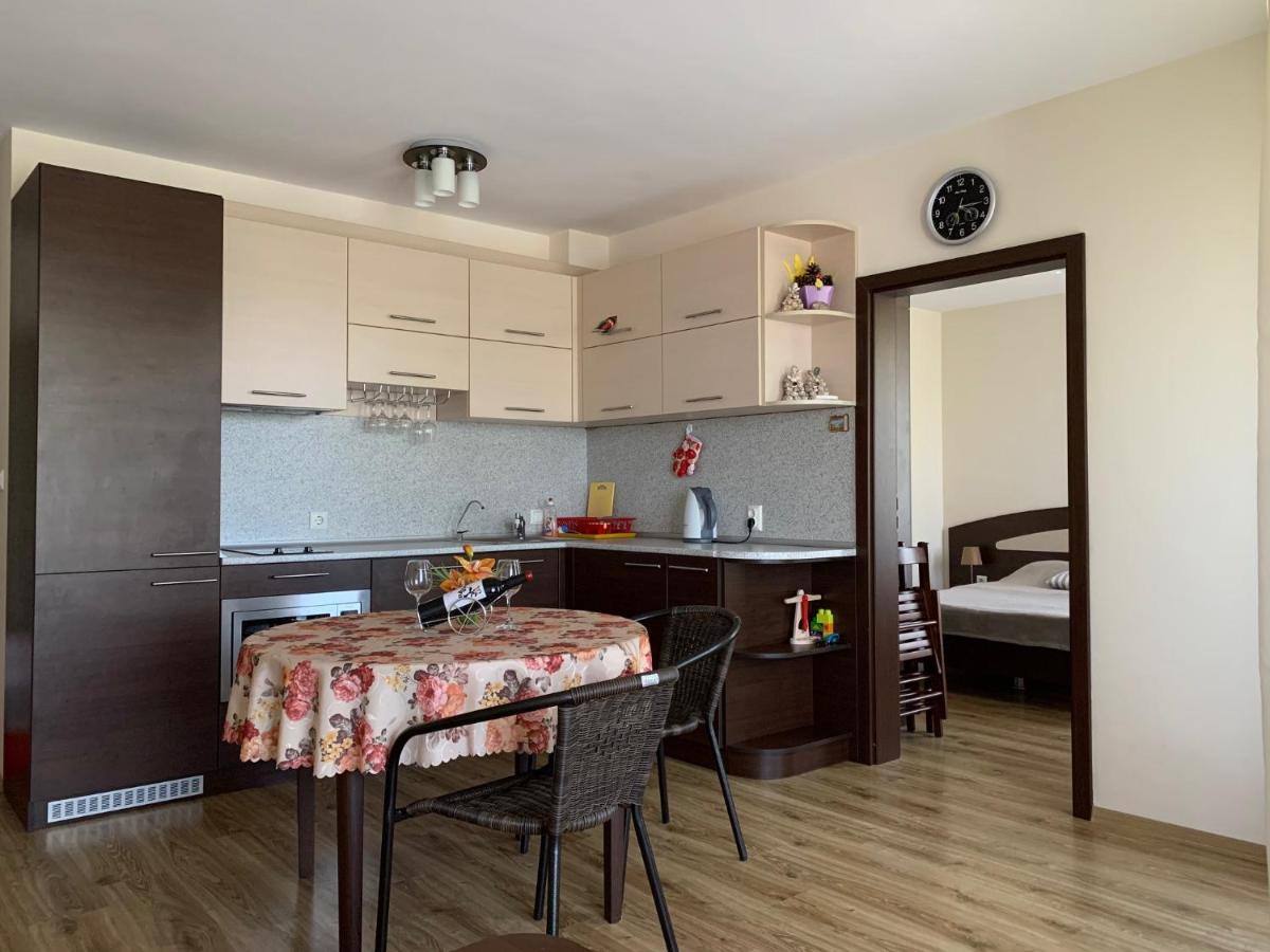 Аппартамент Pines Beach Resort Byala  Exterior foto